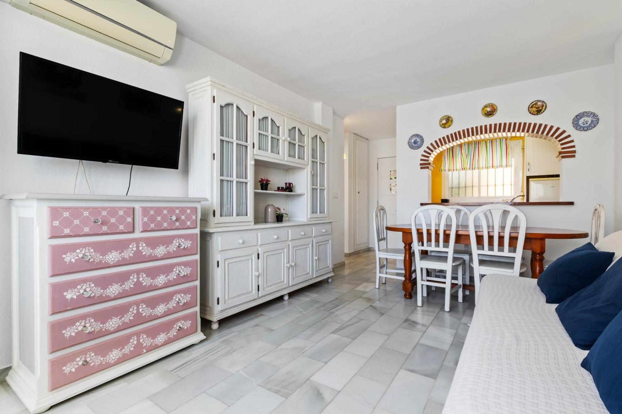Erisa 52 By Ivi Real Estate Apartment Torremolinos Bagian luar foto