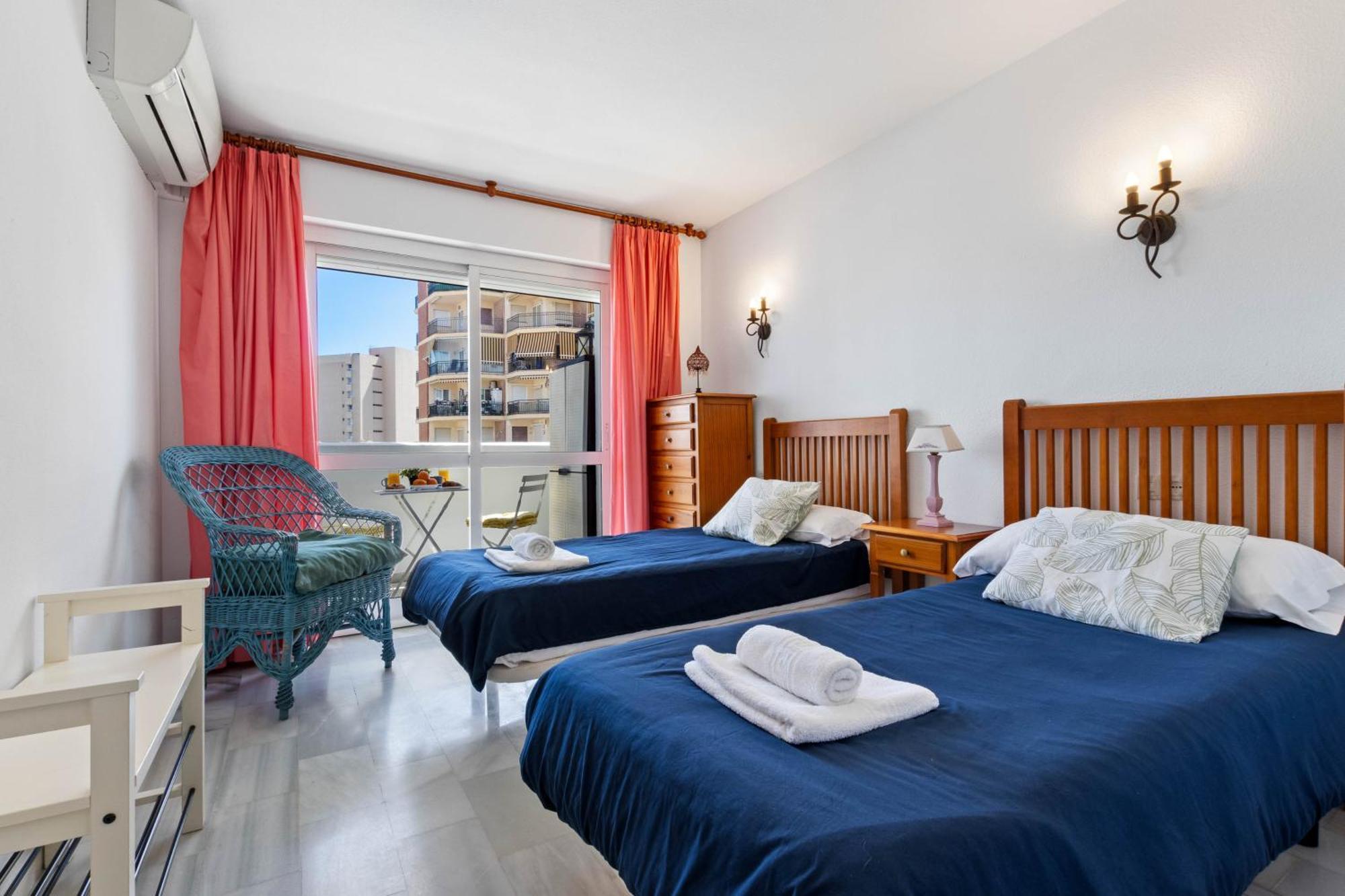 Erisa 52 By Ivi Real Estate Apartment Torremolinos Bagian luar foto